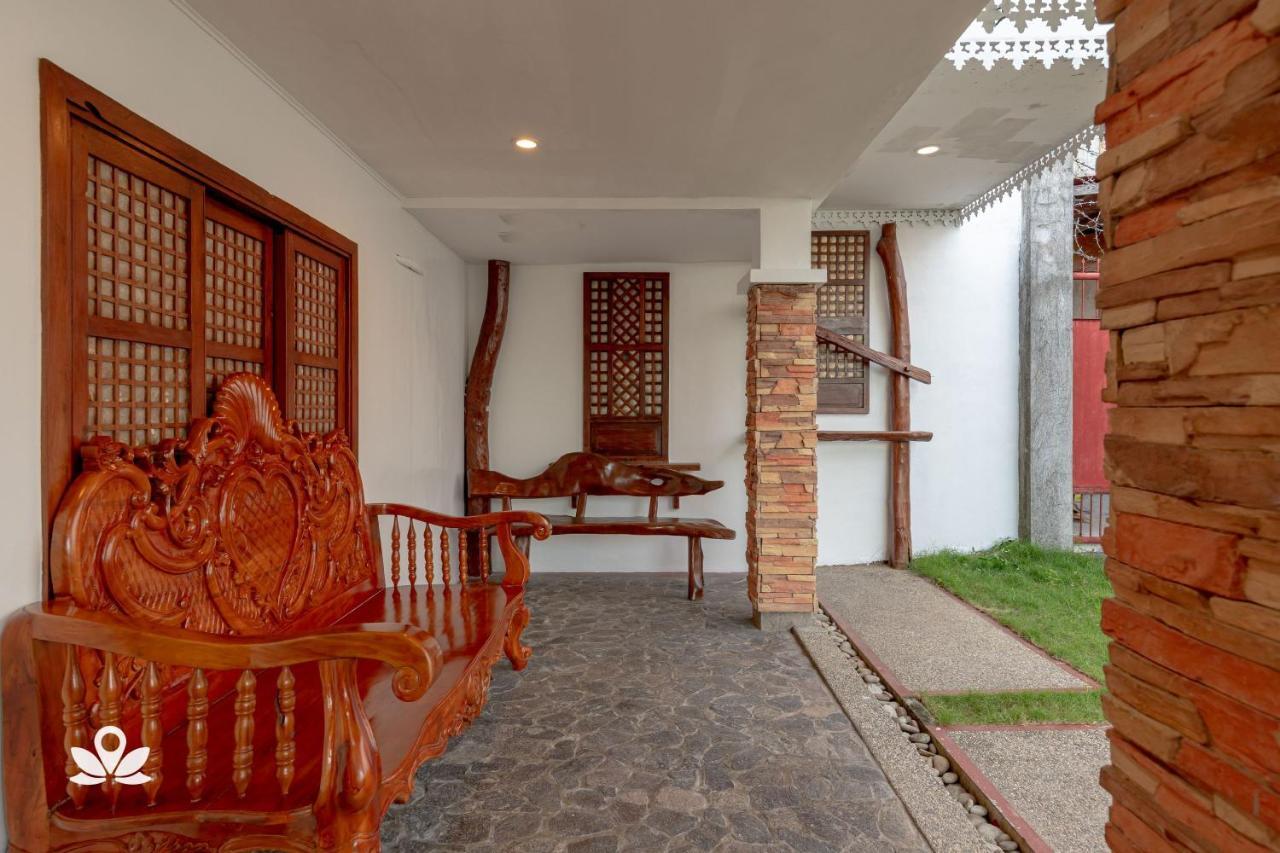 Zen Rooms Casa Lorenzo לגאזפי מראה חיצוני תמונה
