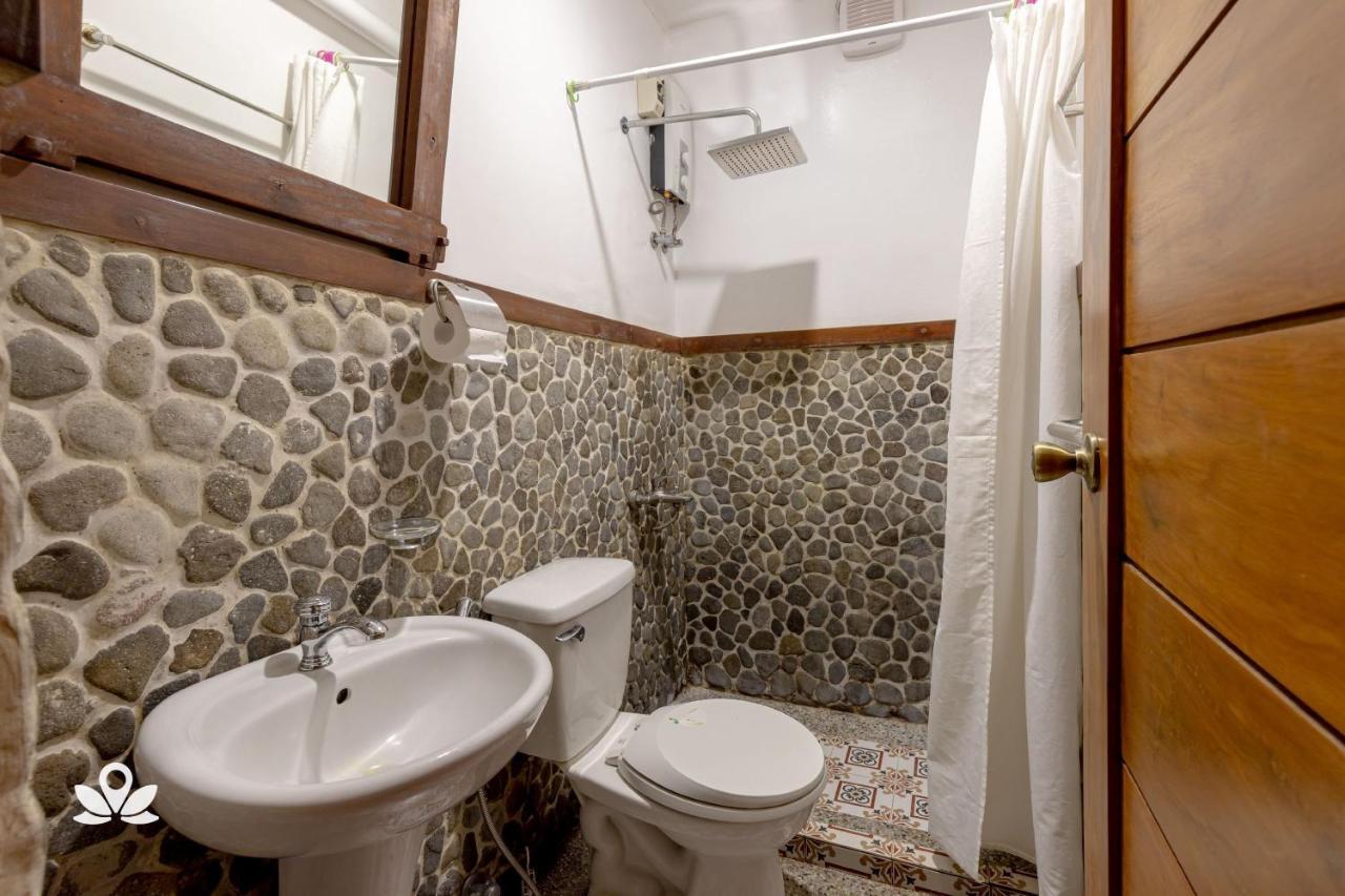 Zen Rooms Casa Lorenzo לגאזפי מראה חיצוני תמונה
